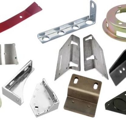 خدمات برش لیزری OEM و ساخت لوگو برای قطعات پرتاب فلزی بر روی ورق